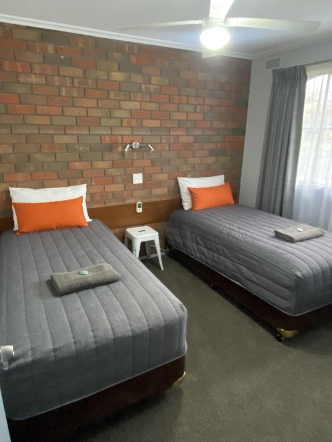 Creswick Motel ภายนอก รูปภาพ